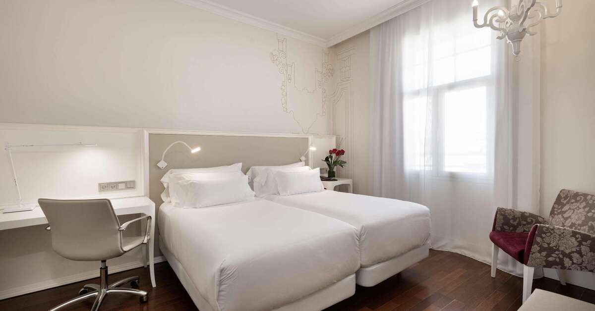 Een foto van NH Collection Madrid Abascal