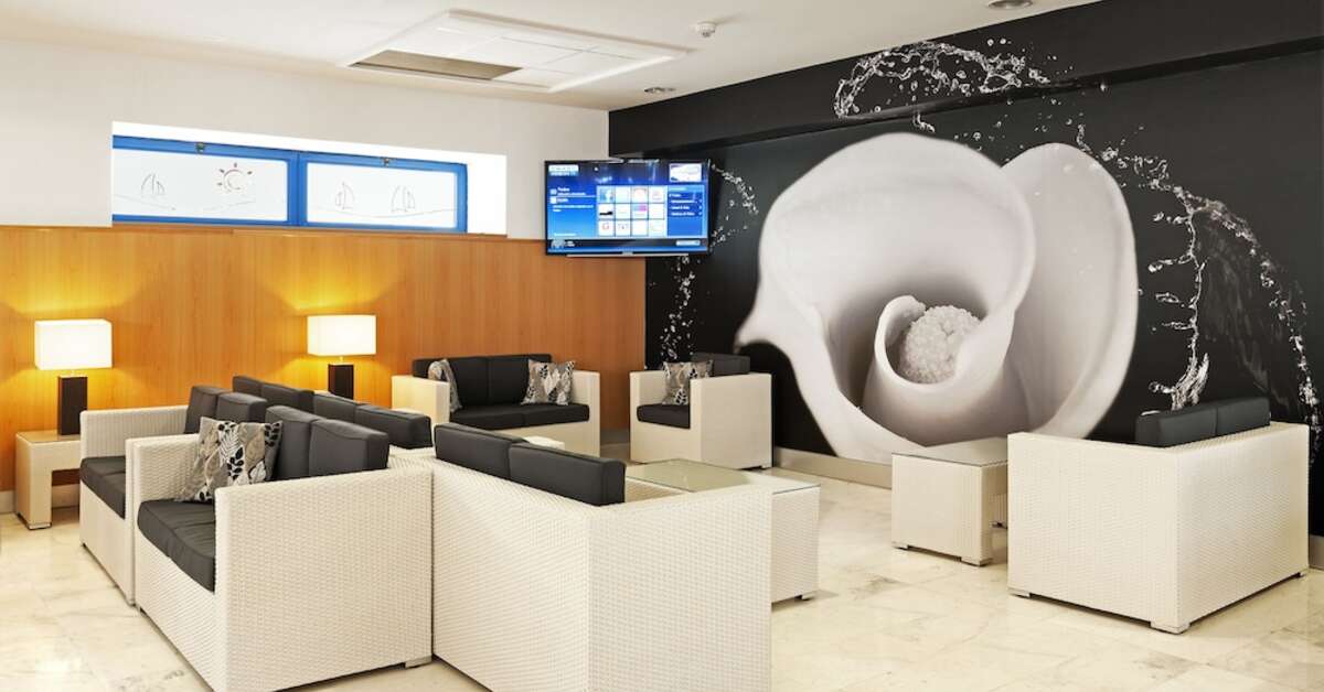 Een foto van het interieur van Hotel Tahiti Playa & Suites