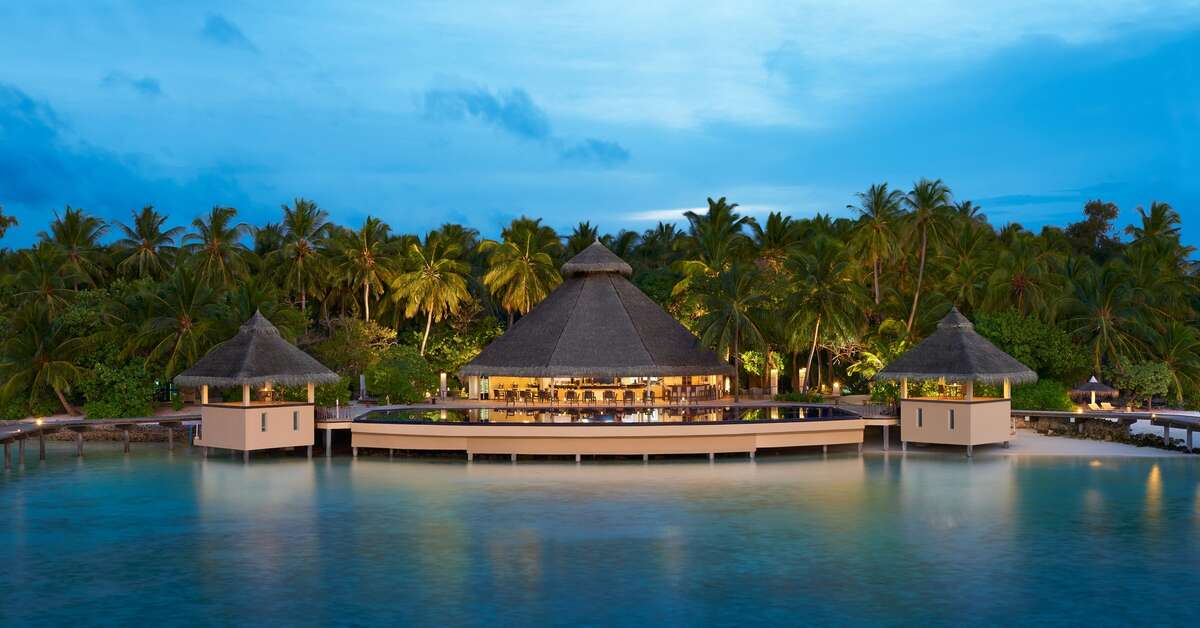 Een foto van de buitenkant van Ellaidhoo Maldives by Cinnamon