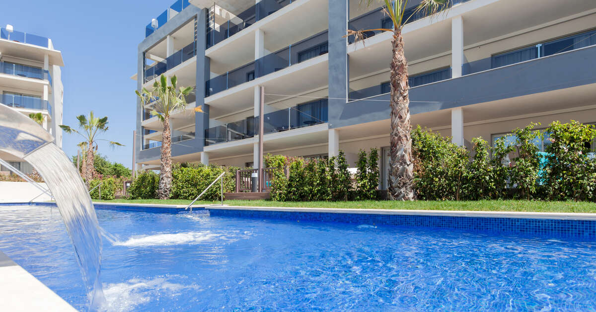 Een foto van het zwembad bij Hotel Zafiro Palace Alcudia