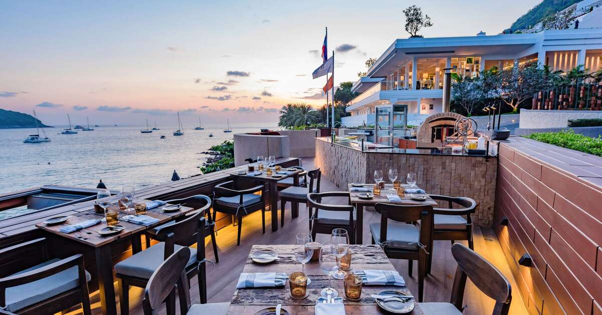 Een foto van The Nai Harn Phuket