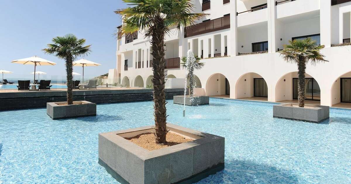 Een foto van het zwembad bij Belmar Spa & Beach Resort