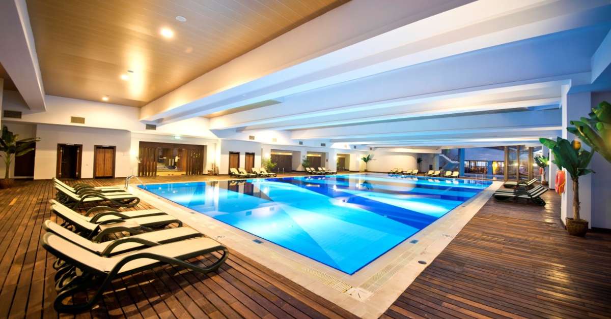 Een foto van het zwembad bij Limak Lara Deluxe Hotel & Resort