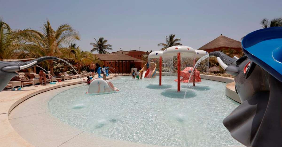 Een foto van het zwembad bij Lamantin Beach Hotel Resort & Spa