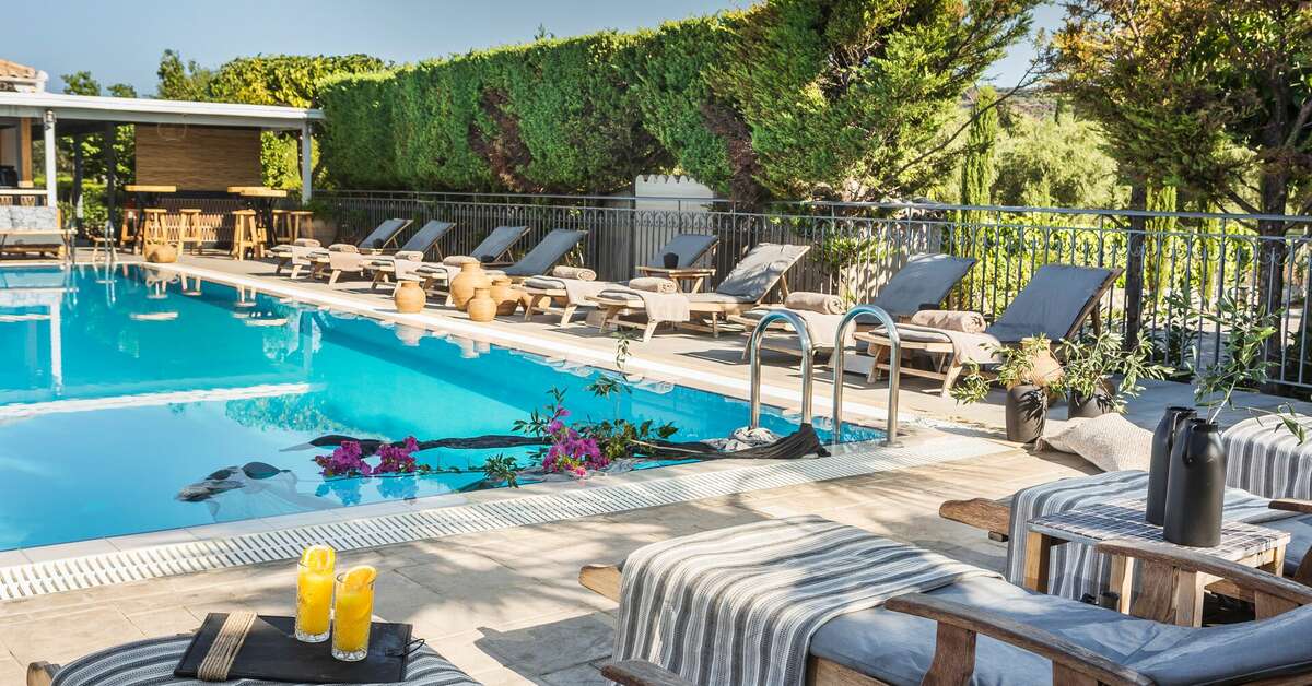 Een foto van het zwembad bij Avithos Resort