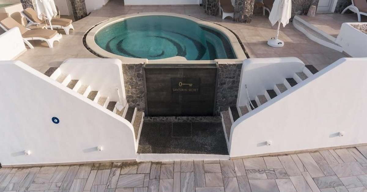 Een foto van Santorini Secret Premium