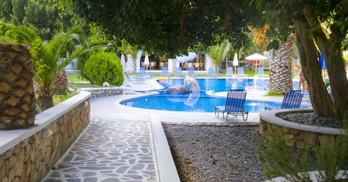 Een foto van het zwembad bij Ekaterini Hotel