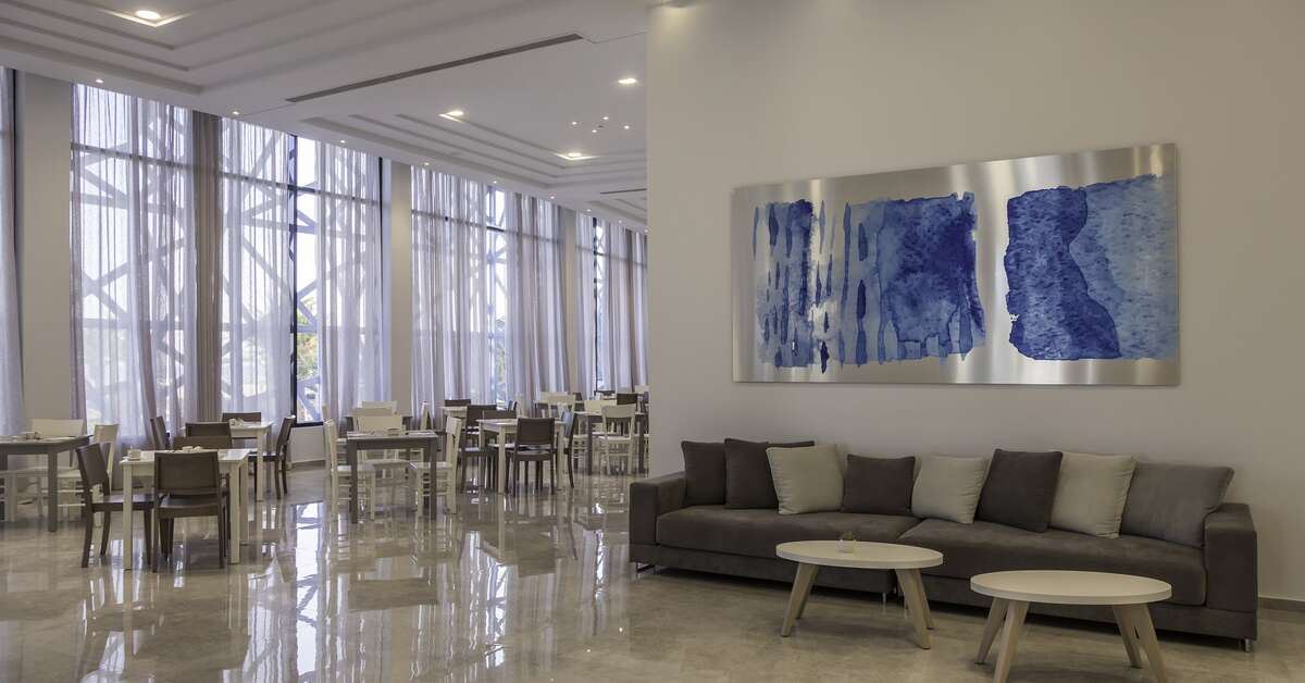 Een foto van het interieur van Akti Imperial Deluxe Spa & Resort
