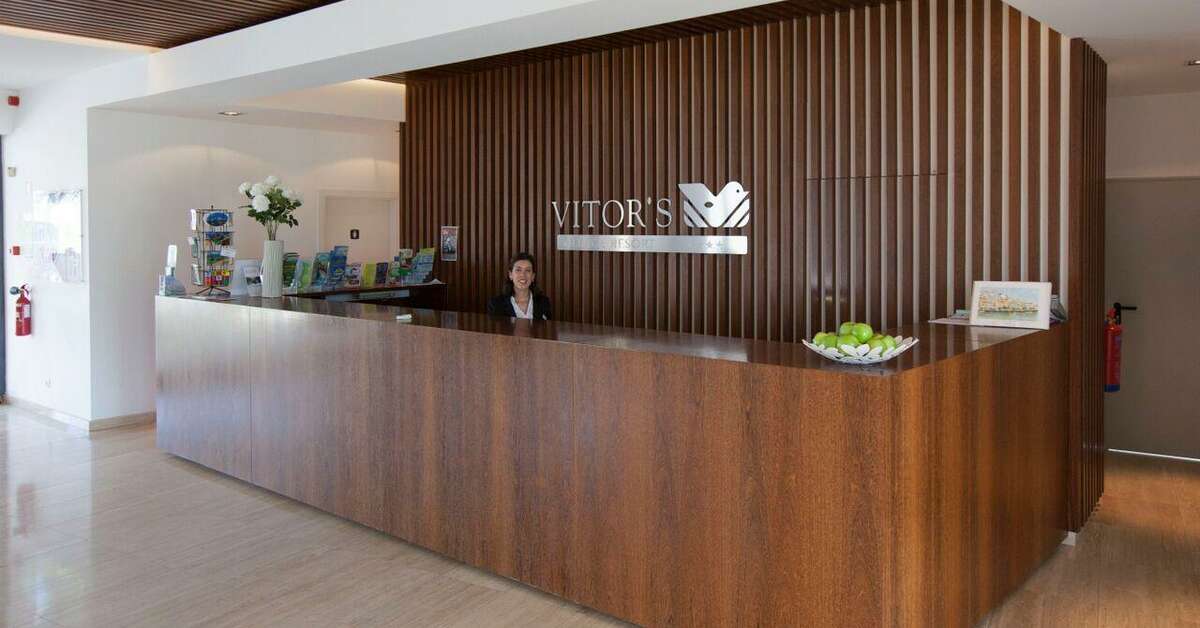 Een foto van het interieur van Aparthotel Vitor's Village