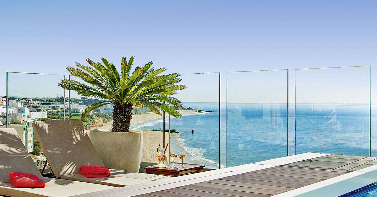 Een foto van het zwembad bij Rocamar Exclusive Hotel & Spa
