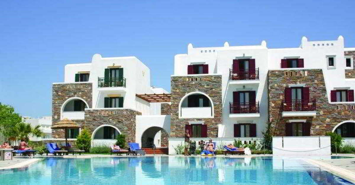 Een foto van het zwembad bij Naxos Resort Beach Hotel