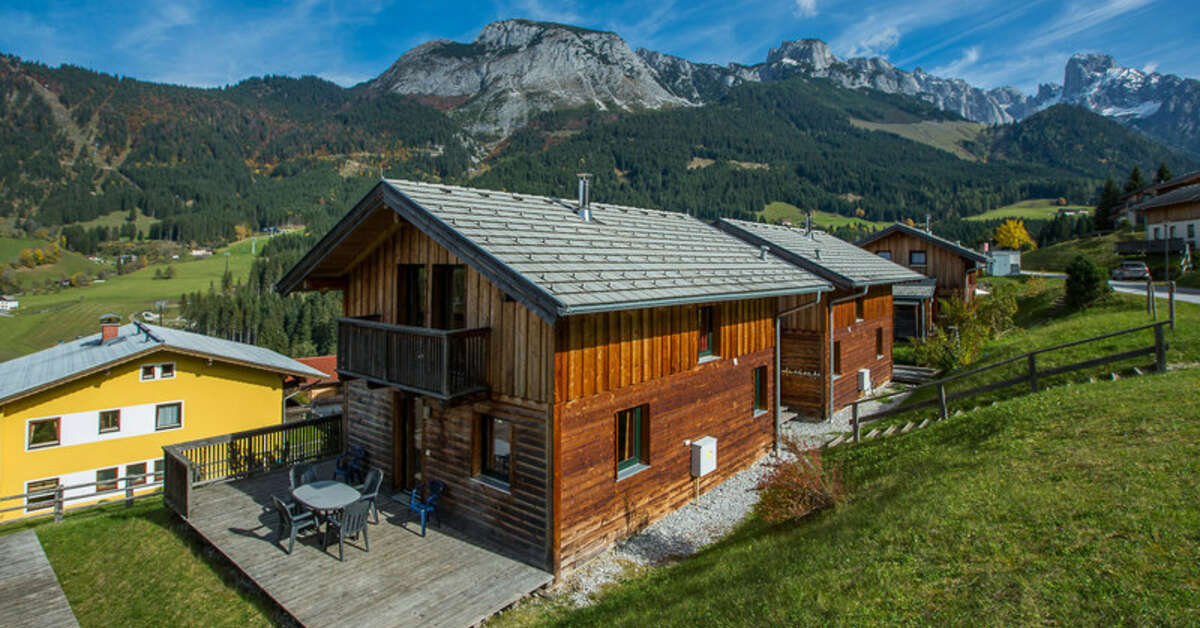 Een foto van de buitenkant van Alpendorf Dachstein West