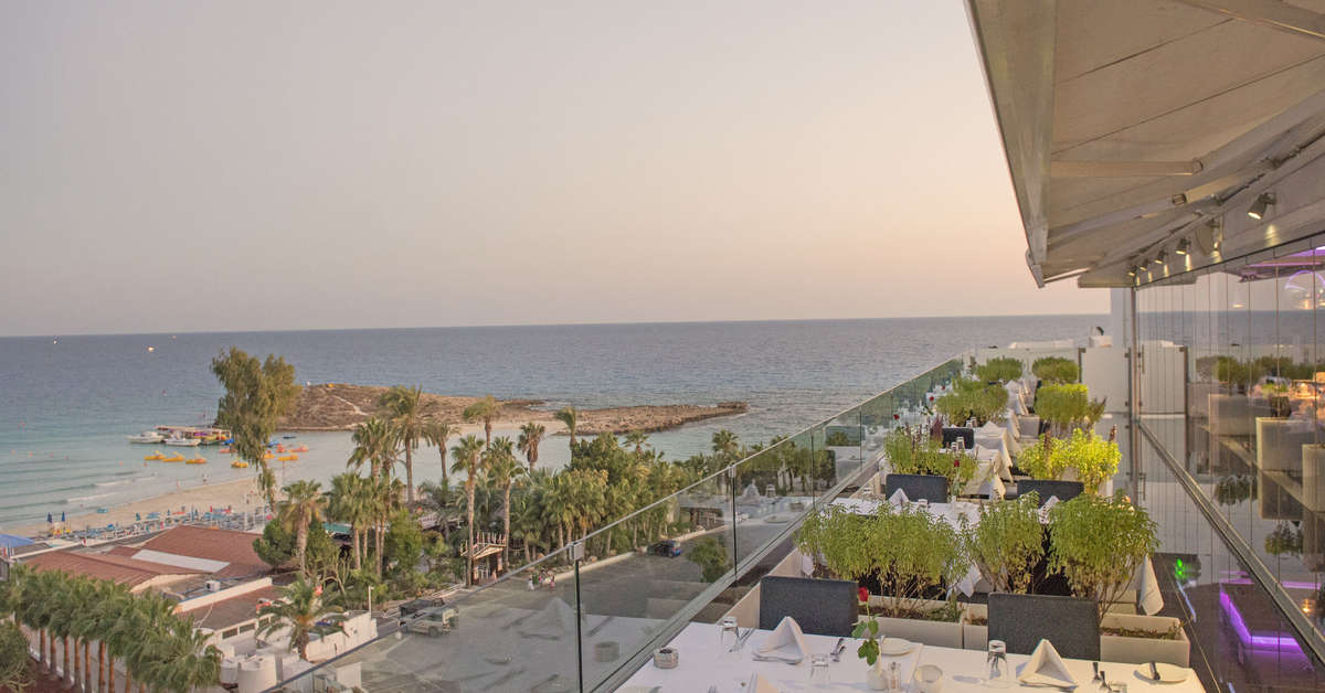 Een foto van de faciliteiten bij Adams Beach Hotel