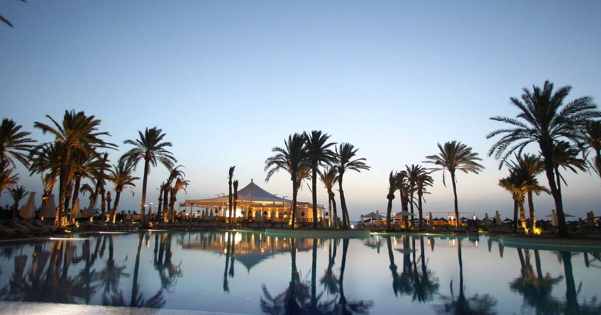 Ein Foto vom Pool im Mövenpick Resort & Marine Spa Sousse