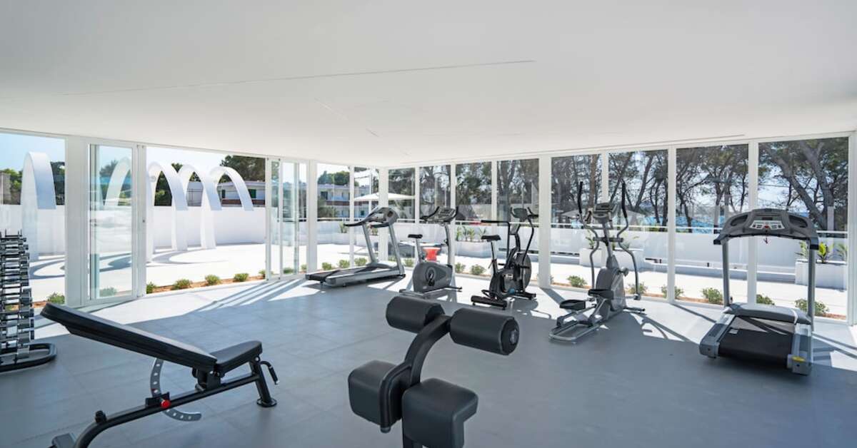Een foto van de faciliteiten bij THB Naeco Ibiza