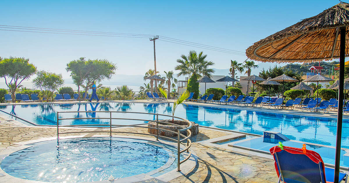 Ein Foto Semiramis Village Hotel
