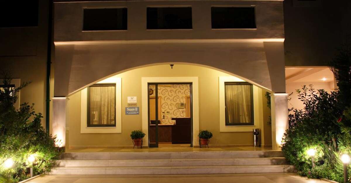 Een foto van de buitenkant van Eleana Boutique Hotel