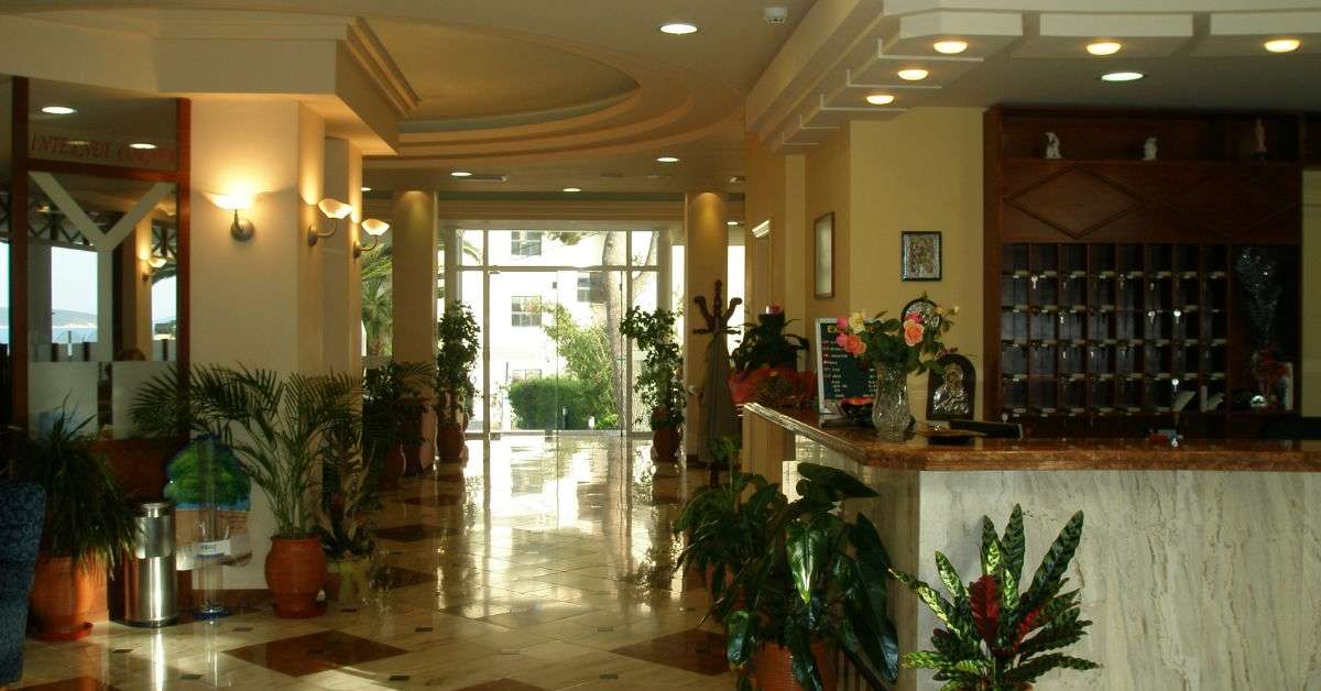 Een foto van het interieur van Tolon Holidays