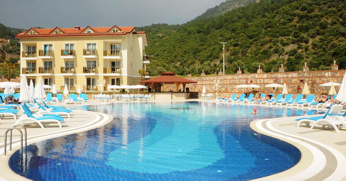 Ein Foto vom Pool im Marcan Resort Hotel