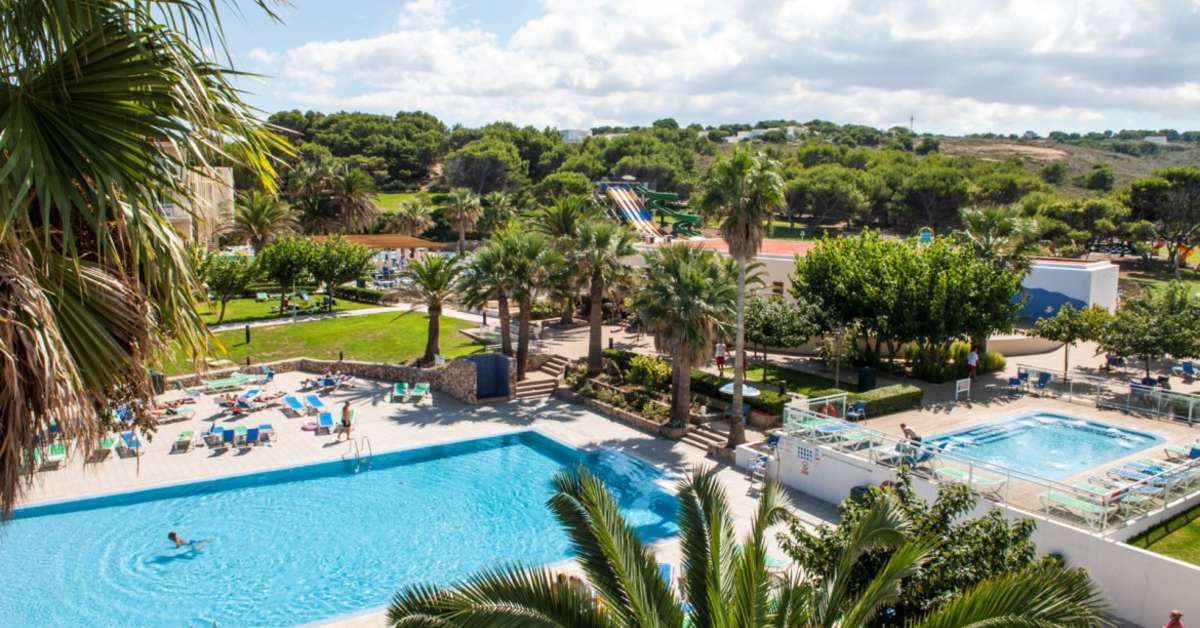 Een foto van het zwembad bij Club Hotel Aguamarina