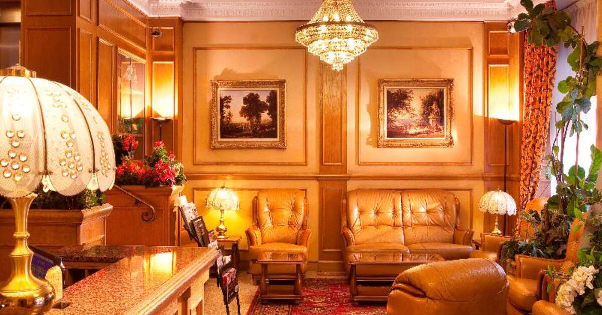 Een foto van het interieur van Hotel Paix Republique