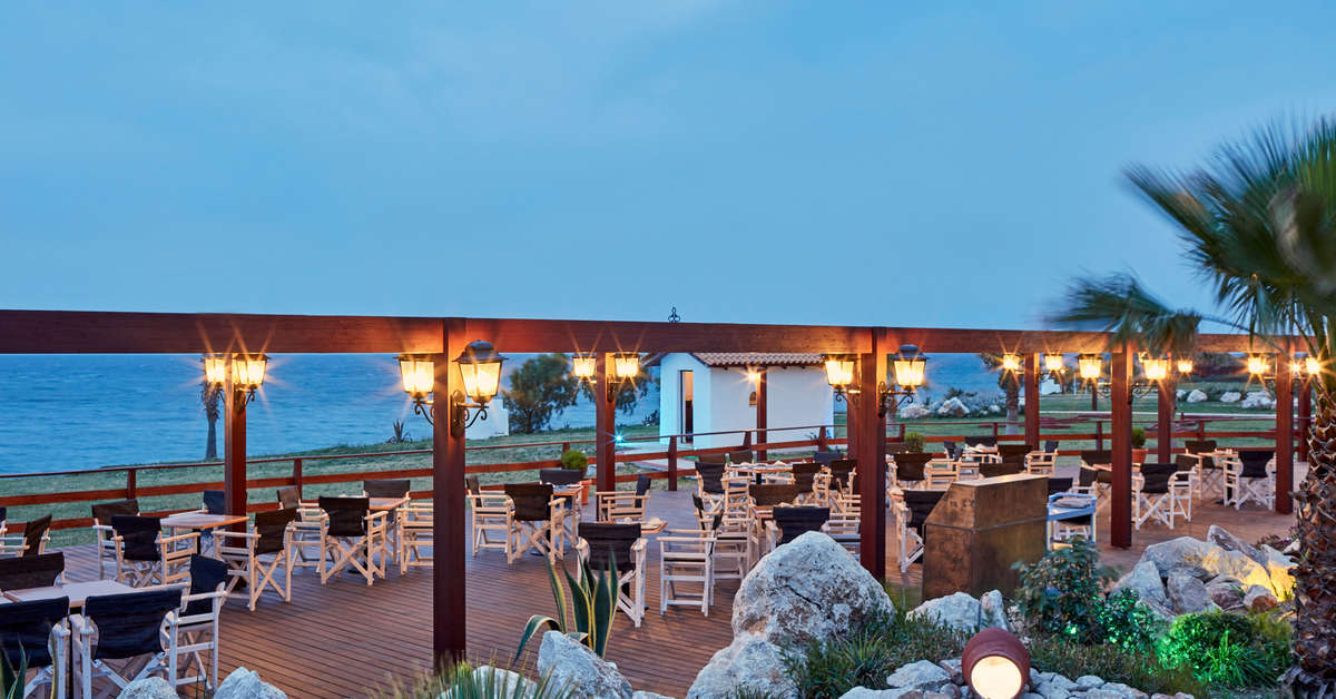 Een foto van het terras bij All Senses Nautica Blue Exclusive Resort