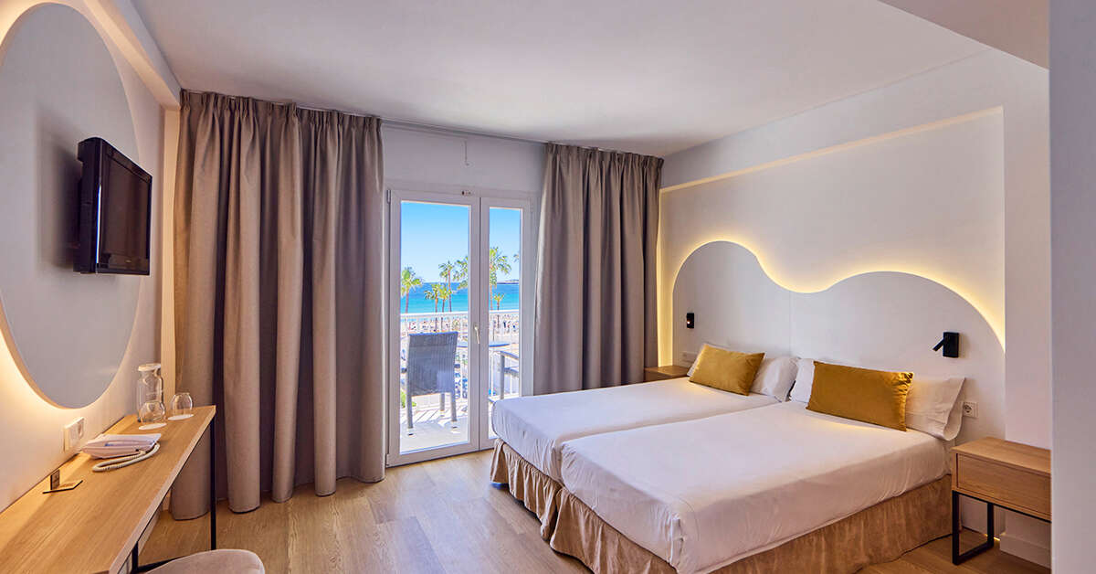 Ein Foto Universal Hotel Bikini