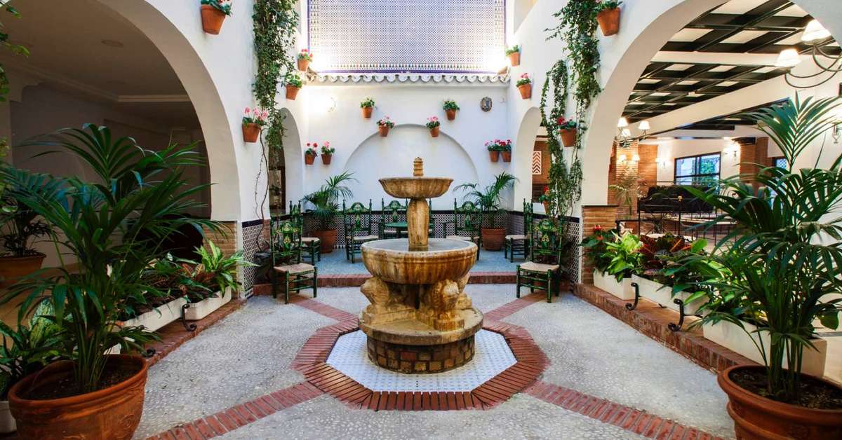 Een foto van het terras bij Beneste Villa Flamenca