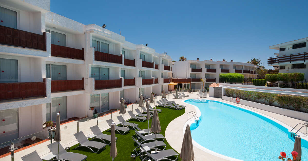 Ein Foto vom Pool im Apartments Dunasol