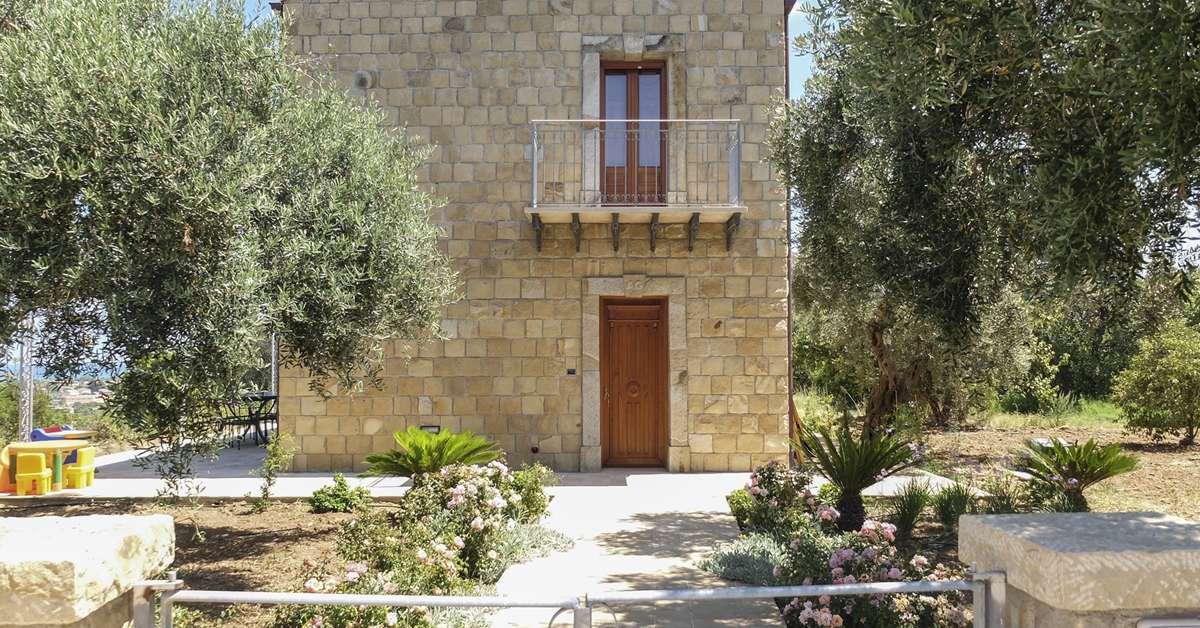 Een foto van de buitenkant van Agriturismo Le Terrazze sul Tirreno