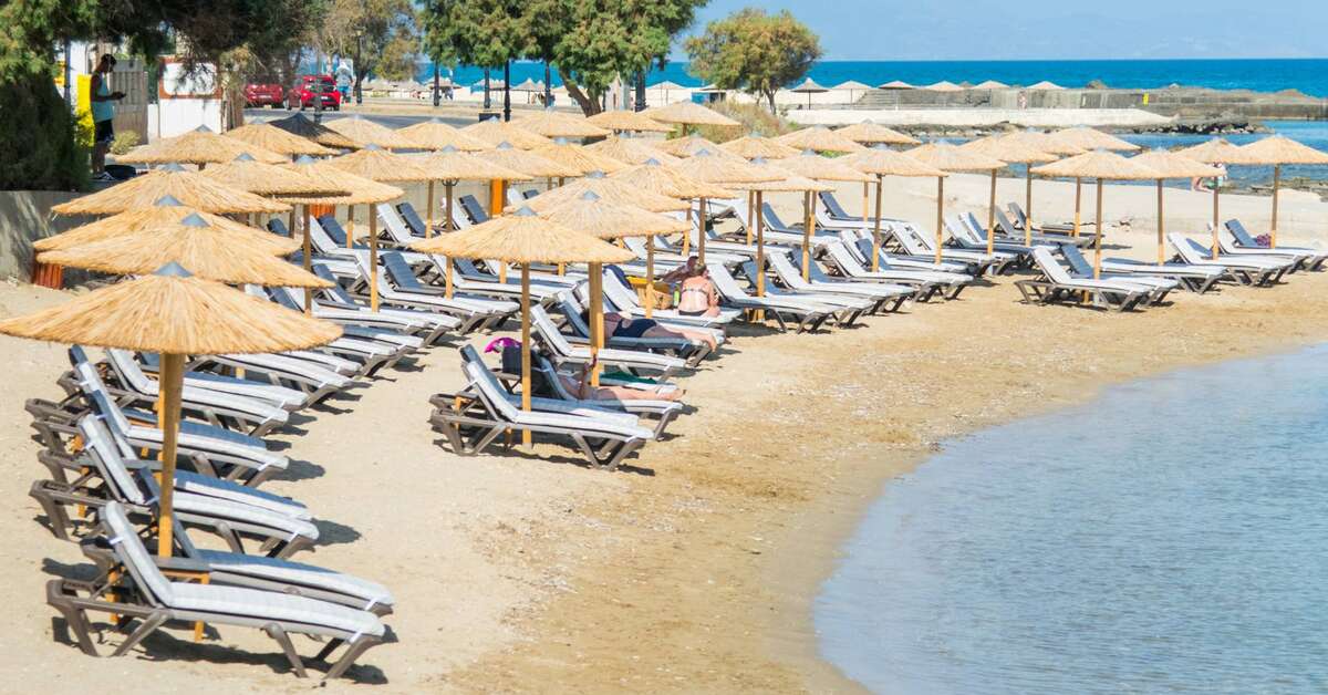 Een foto van het strand bij Senseana Sea Side Resort