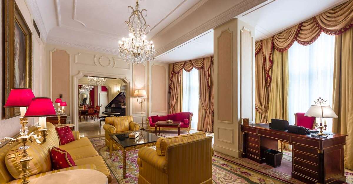 Een foto van The Bentley Hotel London
