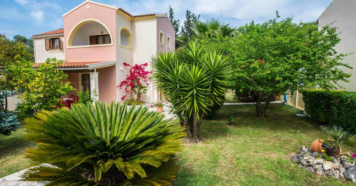 Ein Foto von der Außenansicht des Villa Violetta