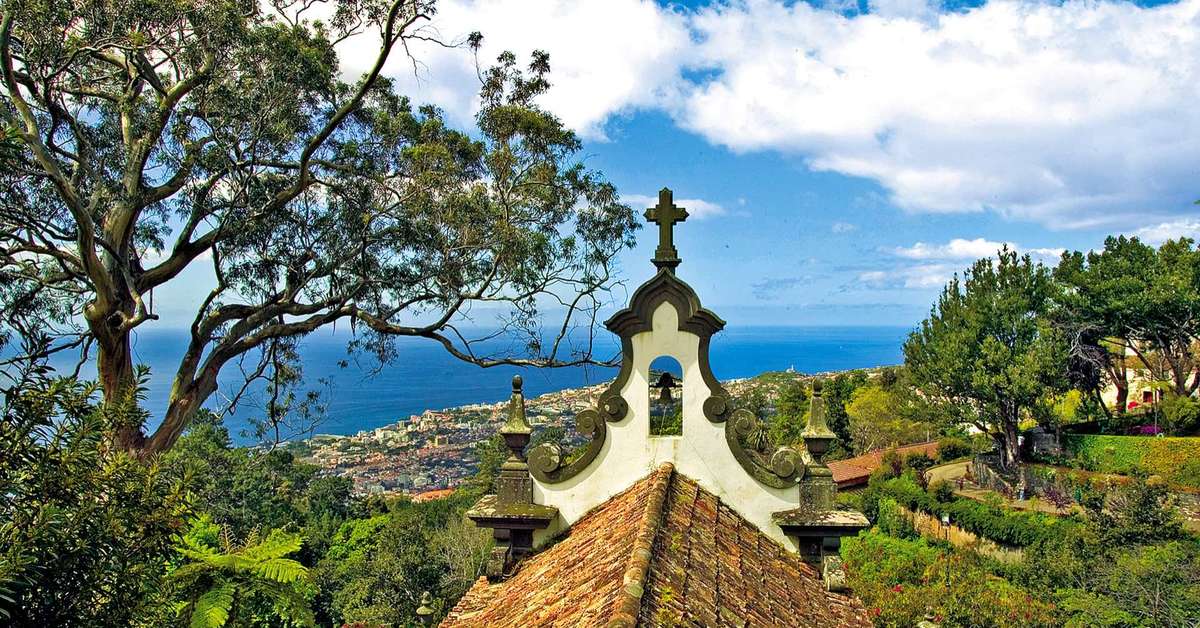 Een foto van de buitenkant van Quinta Do Monte Panoramic Gardens