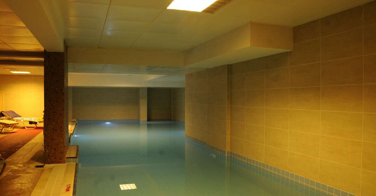 Een foto van het zwembad bij Pasa Beach Hotel