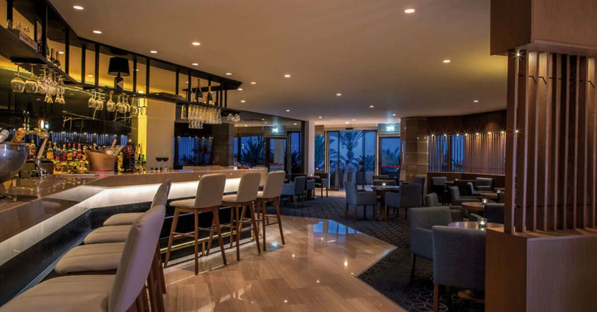 Een foto van Alion Beach Hotel