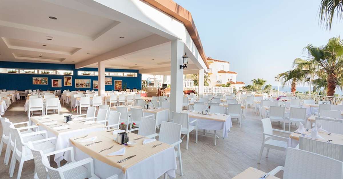 Een foto van de faciliteiten bij Hotel Iz Flower Side Beach