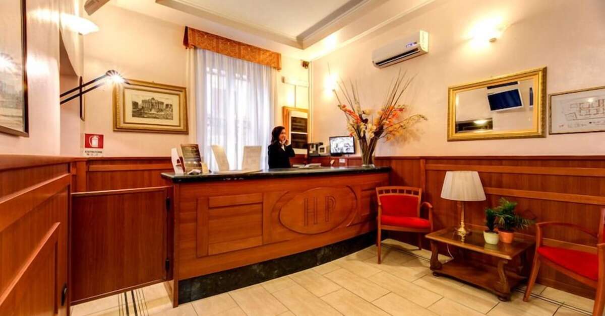 Een foto van het interieur van Hotel Parker