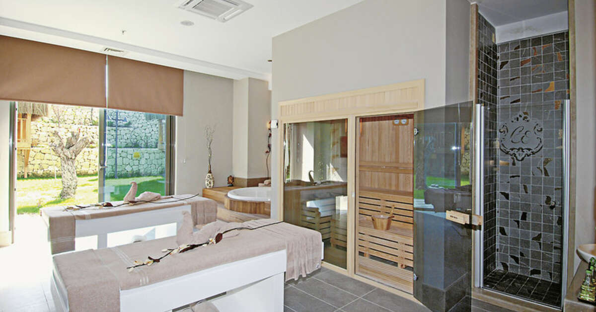 Een foto van de faciliteiten bij Commodore Elite Suites & Spa