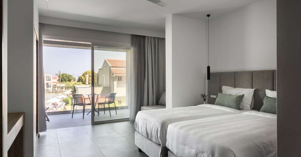 Ein Foto Acharavi Beach Hotel