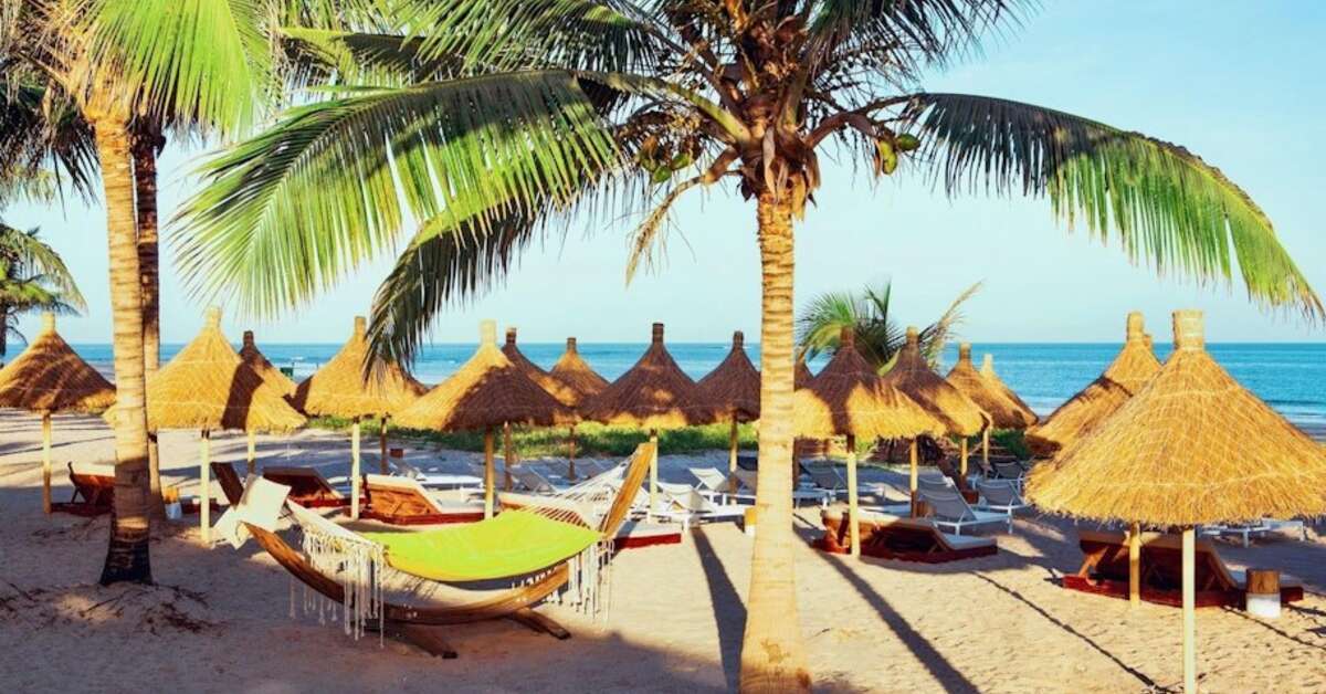 Een foto van het strand bij Sunprime Tamala Beach