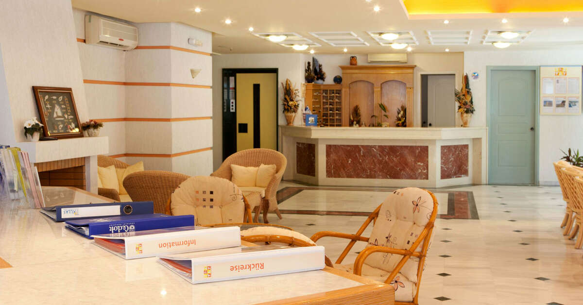 Ein Foto vom Innenbereich im Dedalos Beach Hotel