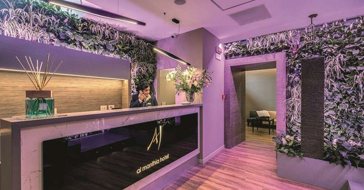 Een foto van het interieur van Al Manthia Hotel