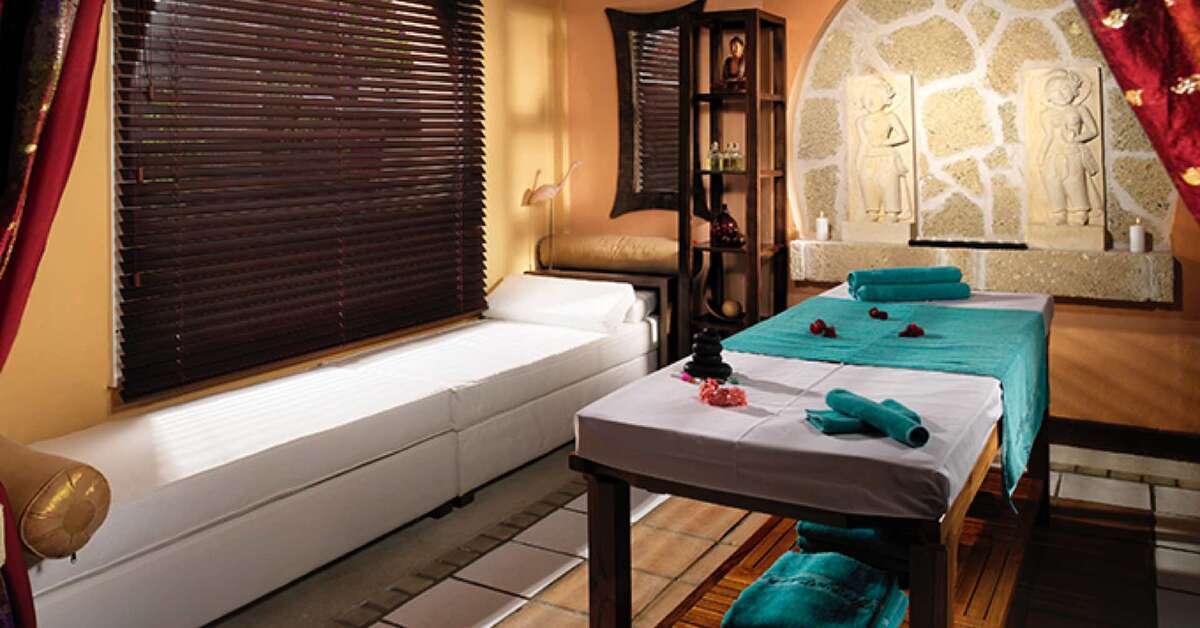 Een foto van de faciliteiten bij Regency Country Club Appartementen & Suites