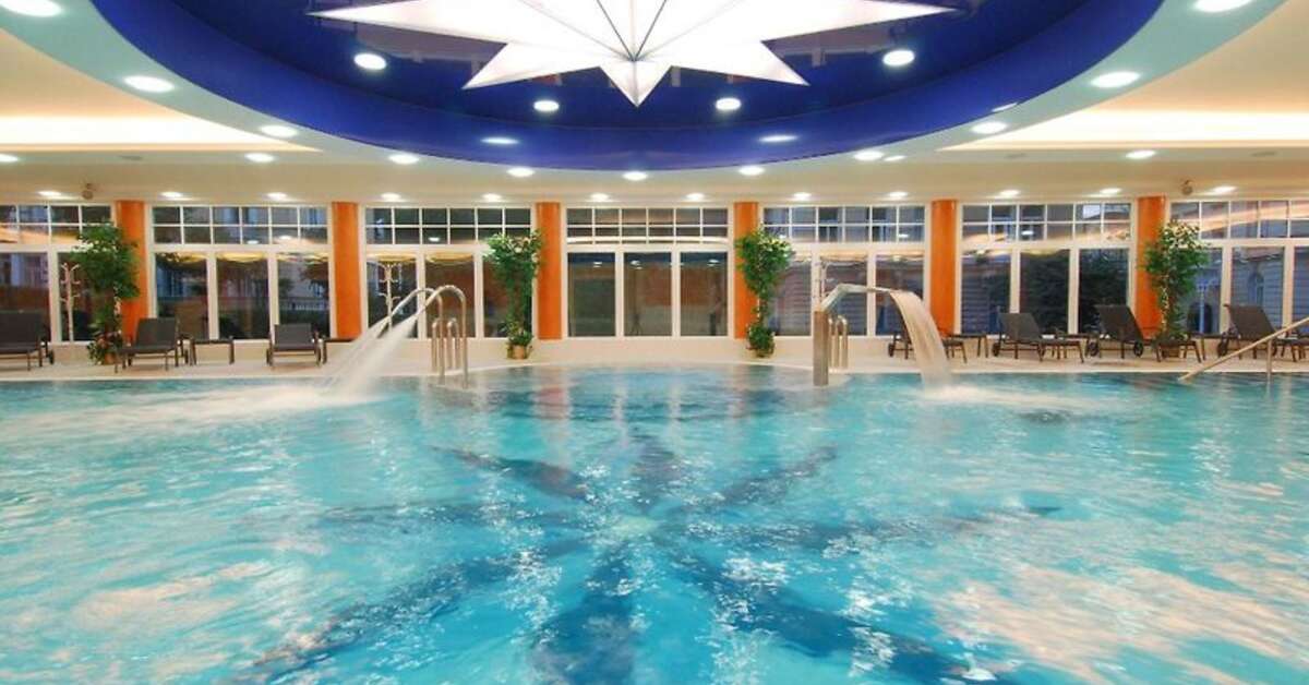 Een foto van het zwembad bij Ensana Spa Resort Hvezda