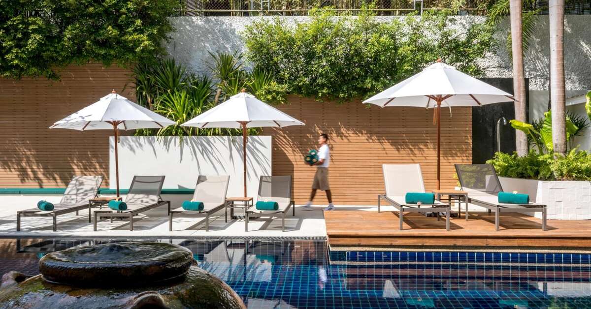Ein Foto Outrigger Surin Beach Resort