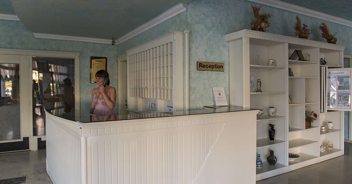 Een foto van het interieur van Class Beach Hotel