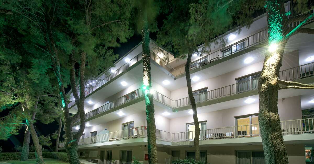 Een foto van Koukounaria Hotel & Suites