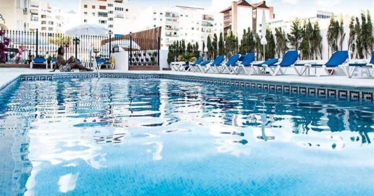 Een foto van El Faro Marbella