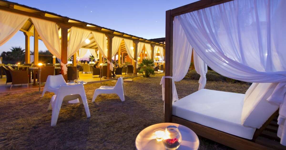 Een foto van het terras bij Elba Costa Ballena Beach & Thalasso Resort